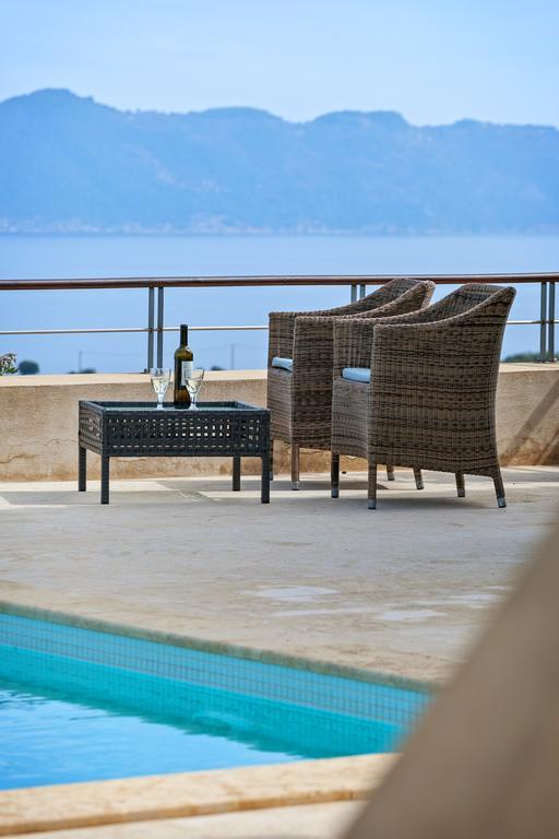 Olivia'S Villas Of Luxury Kalivia  Eksteriør billede