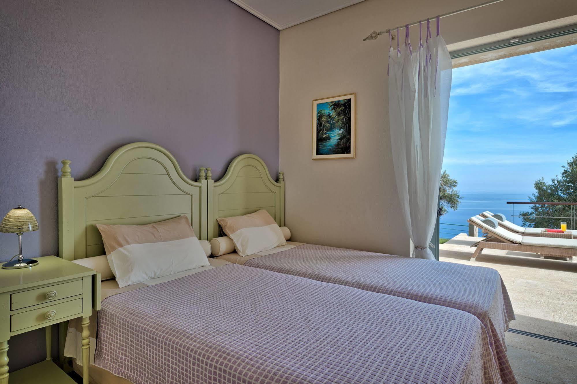 Olivia'S Villas Of Luxury Kalivia  Eksteriør billede