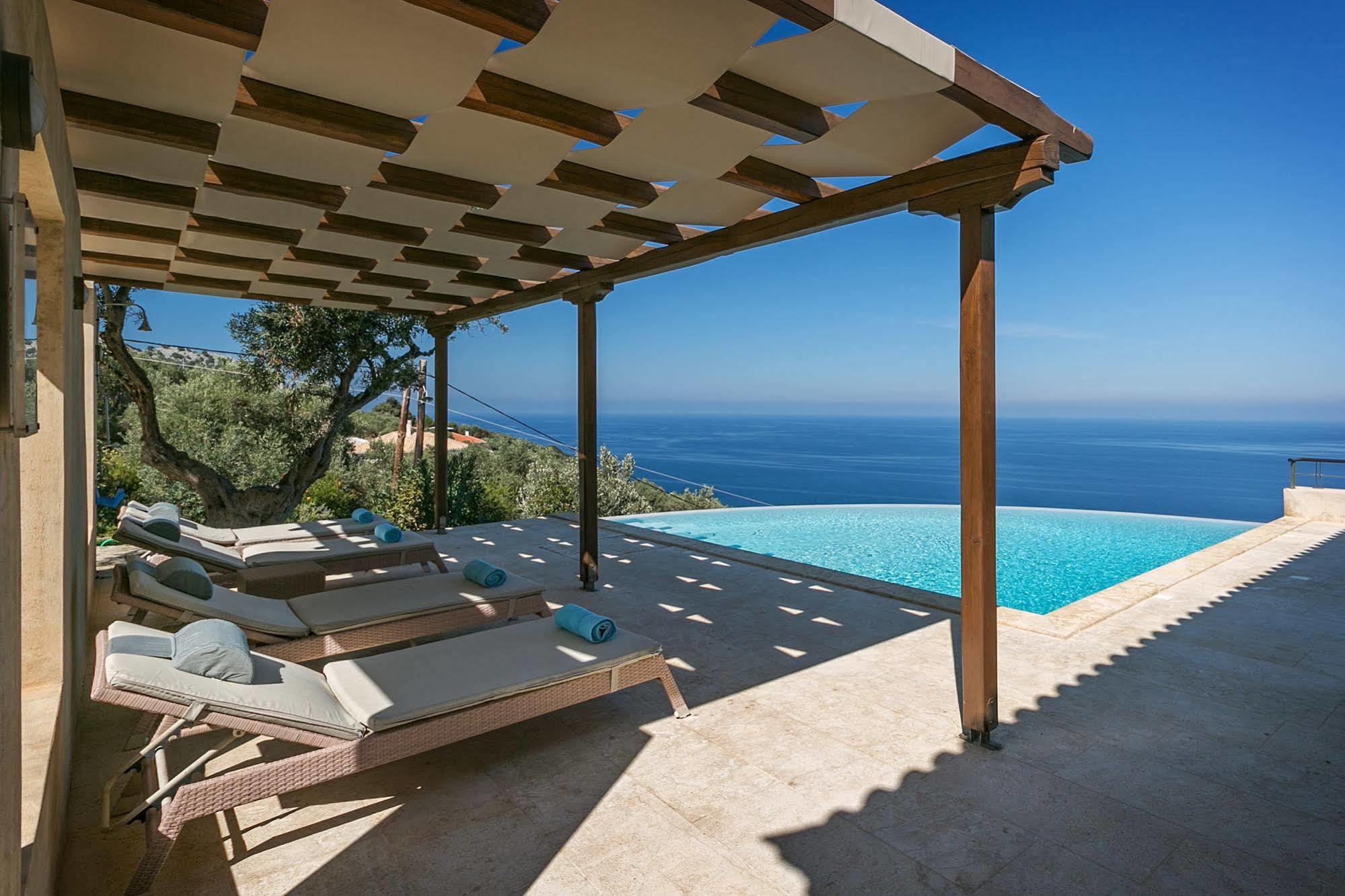 Olivia'S Villas Of Luxury Kalivia  Eksteriør billede